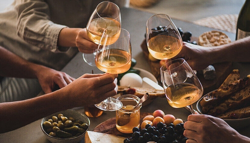 Geheimnisse der Weinlagerung: Eine Entdeckungsreise