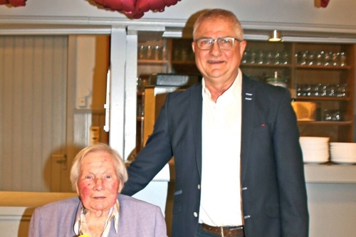 Östringen-Odenheim: Katharina Kornelius feierte ihren 100. Geburtstag