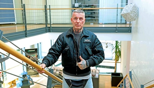 Ex-Knacki und -Rockerchef erzählt aus seinem Leben – „Macht den Weg frei“