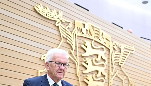 Kretschmann: Bildungspaket ist kleine Bildungsallianz