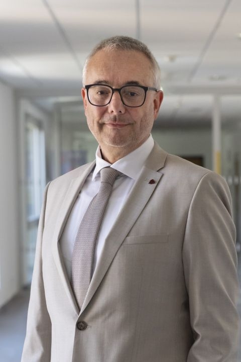 Dr. Michael Scheerle übernimmt Leitung des Gesundheitsamtes