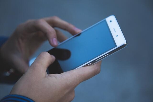 Smartphone-Stammtisch für Senioren: Mobiles Bezahlen leicht gemacht
