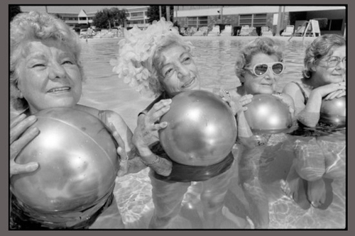 Mary Ellen Mark: The Lives of Women – Eine Ausstellung in Heilbronn