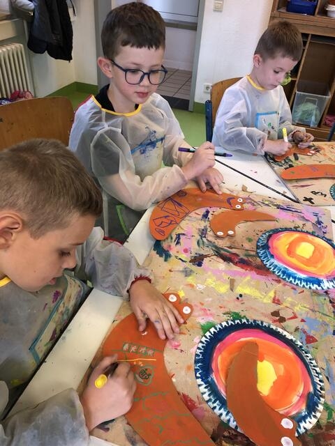 1b der Rosenauschule besucht den botanischen Obstgarten