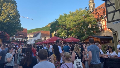 Was Besucher des 46. Original Erlenbacher Weinfestes wissen sollten