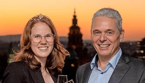 Stimmungsvoller Festabend mit Weinkönigin Larissa Salcher