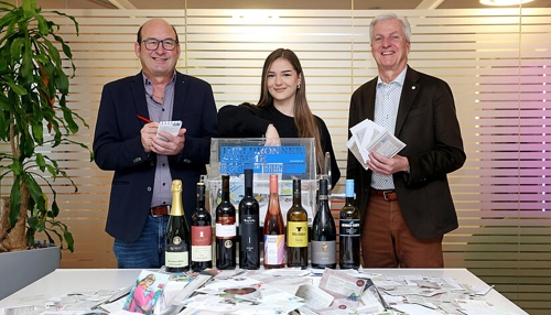 Das sind die 70 glücklichen Gewinner beim 49. Stimme-Wein-Quiz