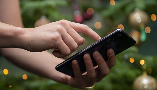 62 Prozent versenden Weihnachtsgrüße digital