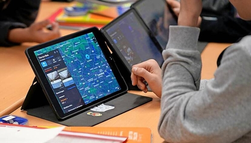 Investitionen in die digitale Bildung: 2400 neue Geräte für Heilbronn