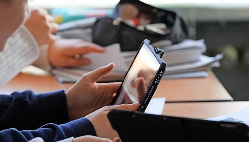 Künstliche Intelligenz im Unterricht: Sinnvoll oder überflüssig?