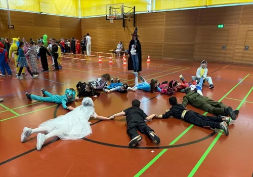 Johannes-Häußler-Schule: Faschingszeit mit Mottowoche