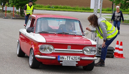 Parade der Young- und Oldtimer in Heilbronn: Ein Fest für Weinliebhaber