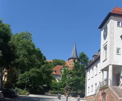 Kellerführung in Weinsberg: Einblicke in die Weinproduktion