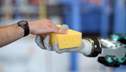 KI-Ängste im Job: Wie Unternehmen darauf reagieren können
