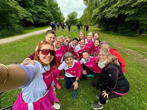 Pink Pearls Heilbronn bei der Dragonboat Regatta