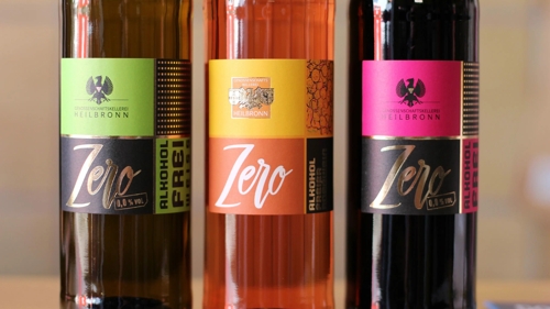 Alkoholfreier Wein im Trend: Neue Entwicklungen im Weinhandel
