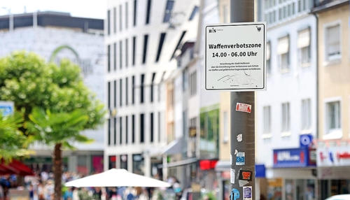 Waffenverbotszone in Heilbronn: Digitale News begleiten neue Regelungen