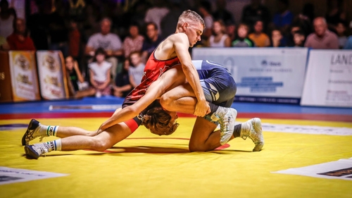 Ringen: Kracherstart! Elchfighter lassen in der Red-Devils-Hölle nichts anbrennen
